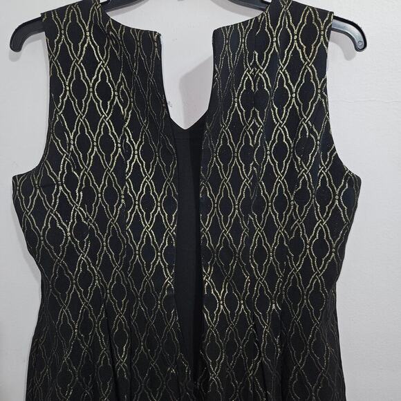 NWT! Black/Gold Sparkle Pleated Stretch A-Line Monroe & Main Midi Dress. Size 14 - Picture 4 of 6